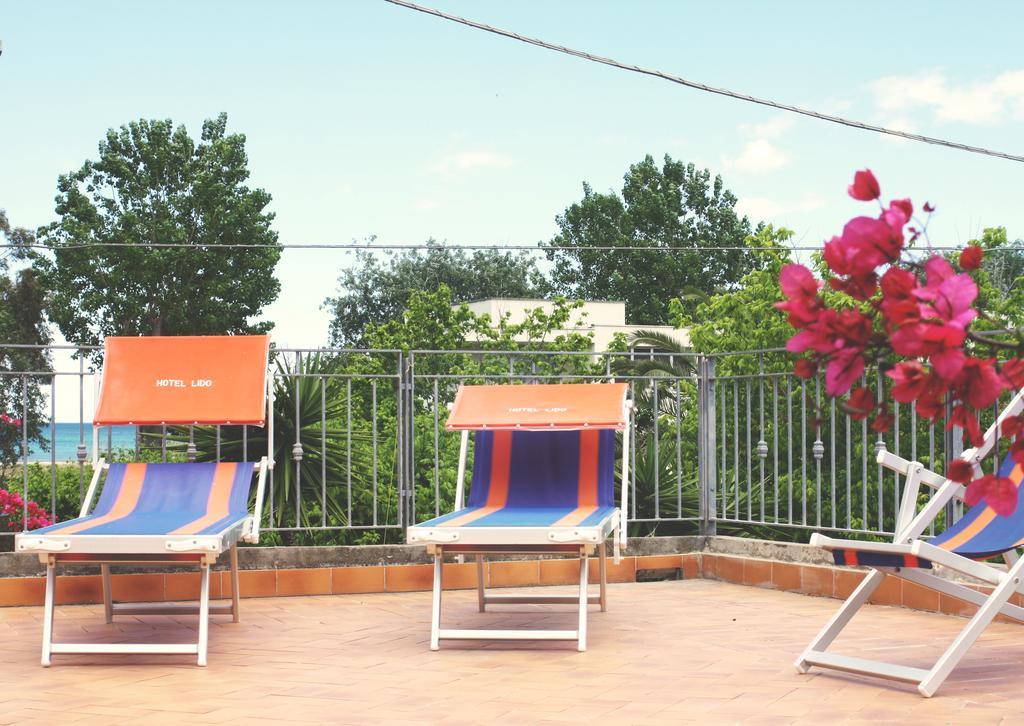 Hotel Lido Vasto Buitenkant foto