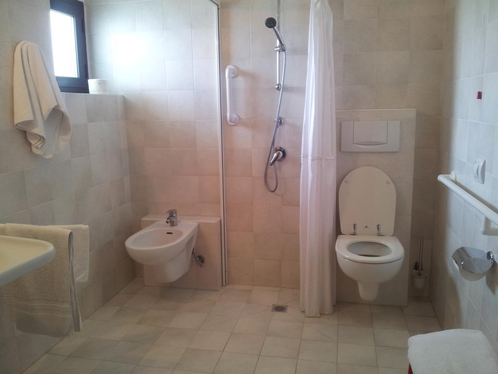 Hotel Lido Vasto Buitenkant foto