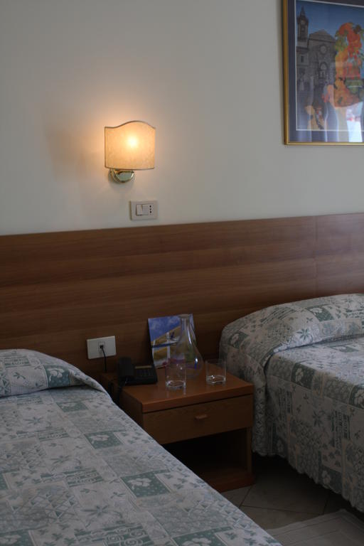 Hotel Lido Vasto Kamer foto